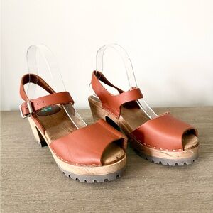 MIA Greta Leather Clog in Brown Size 39